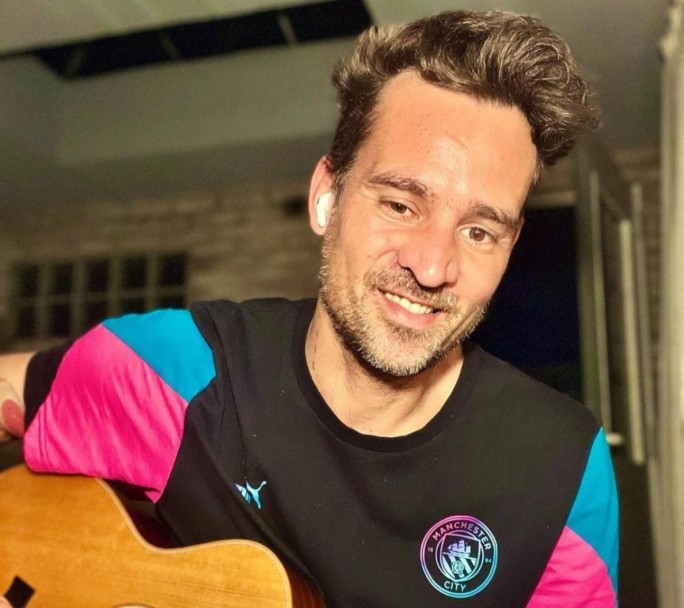 Chano fue dado de alta y volvió a las redes cantando